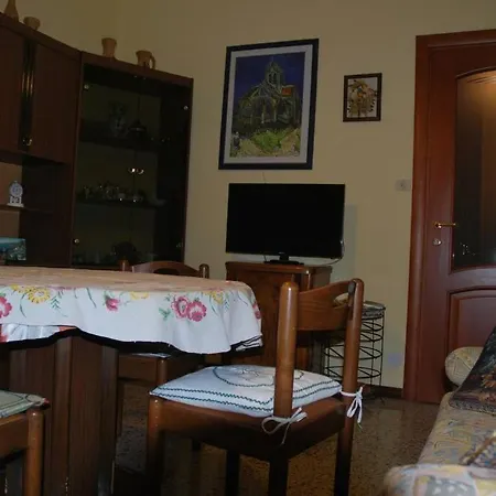Apartamento Grazioso In Zona Santa Rita *