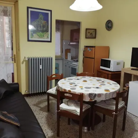 Grazioso In Zona Santa Rita * Turin