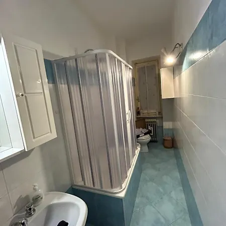 Grazioso In Zona Santa Rita Apartament *